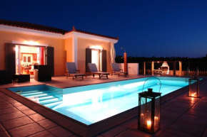 Отель Europes Villas  Лакитра